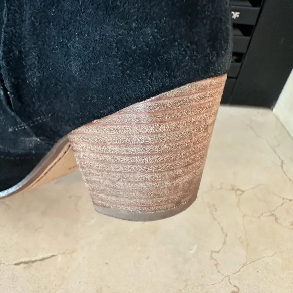 Isabel Marant Dicker Black Suede Leather Ankle Boots, 37/US 7, Good Condition - Picture 15 of 16